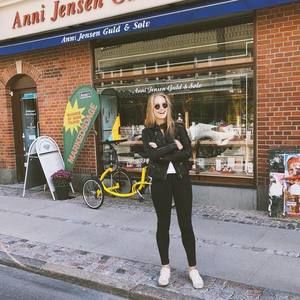 Meet your Posher, Amy